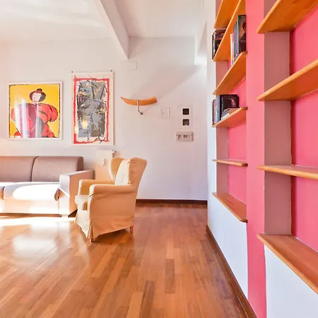 Porta Portese Colorful Flat *