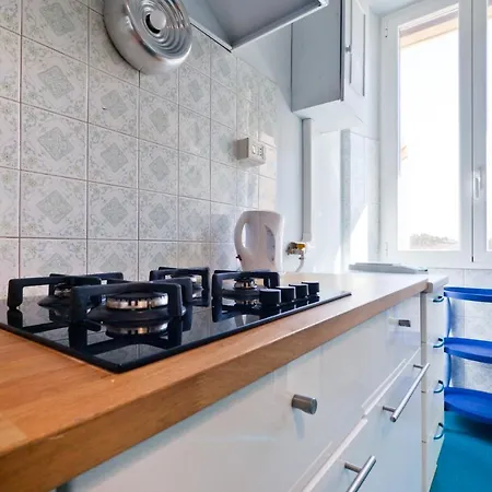 Porta Portese Colorful Flat 罗马