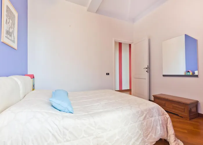 Porta Portese Colorful Flat